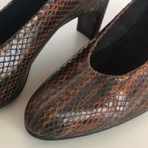 Stuart Weitzman Heels